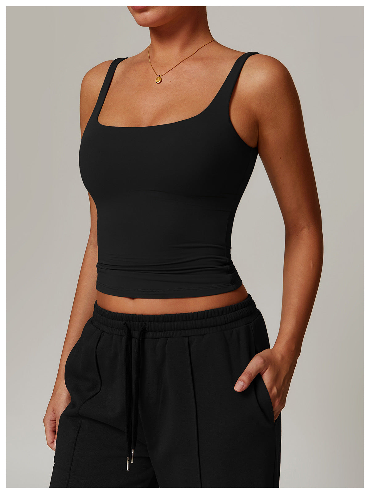 MuscleMuse Elevate Classic Crop Top Dames Square Neck Sporttop Gym en Dagelijks