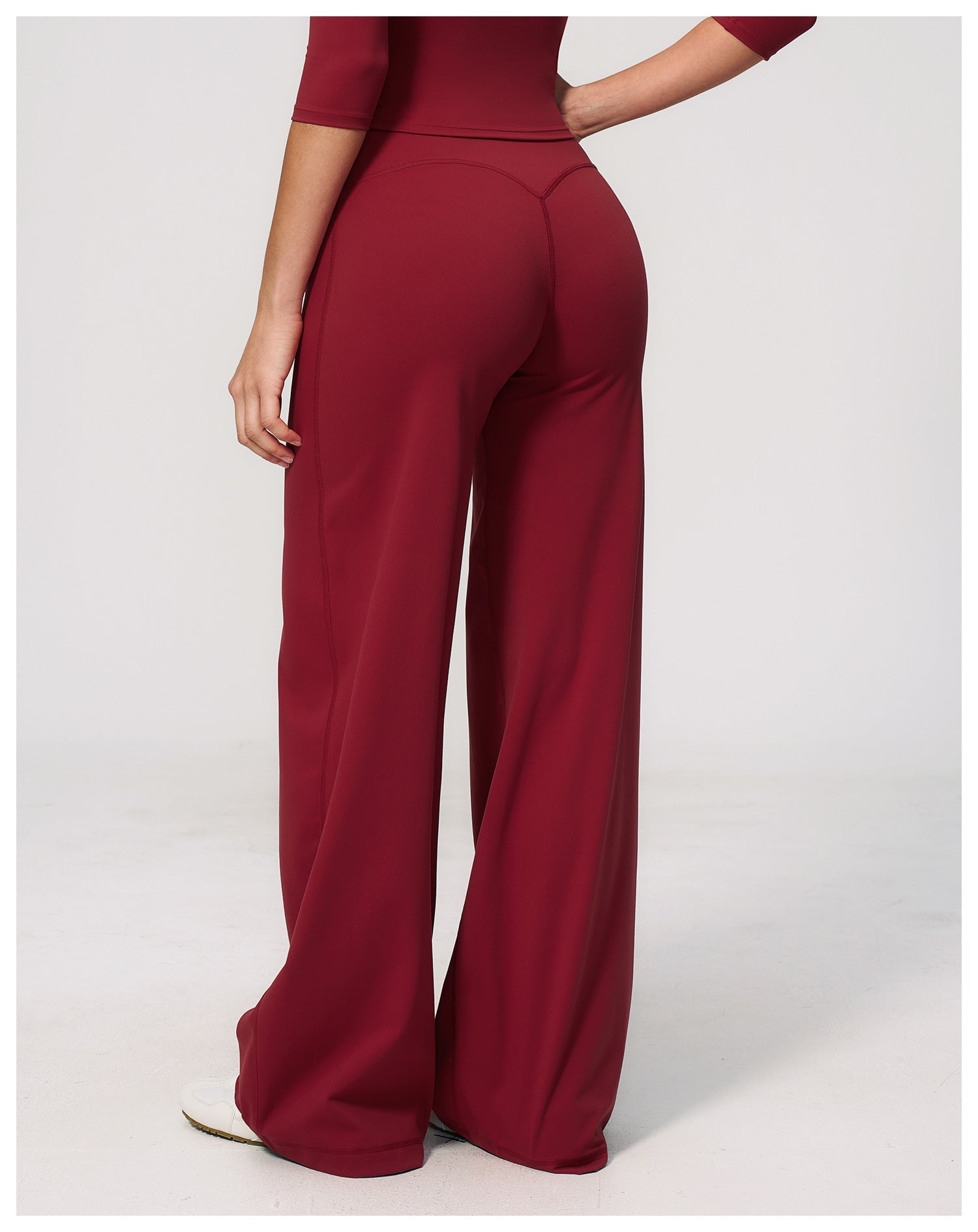 Elite Flex Wide Leg Sportbroek Dames High Waist Pilates en Athleisure – sportkleding dames – MuscleMuse