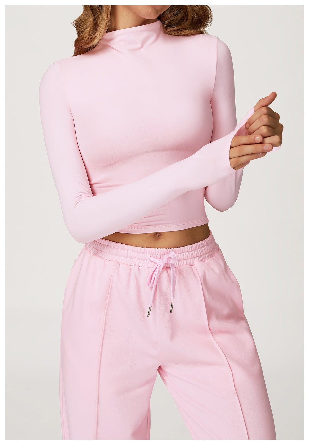 MuscleMuse Elevate Classic Long Sleeve Crop Top Dames Turtleneck Sporttop Gym en Athleisure