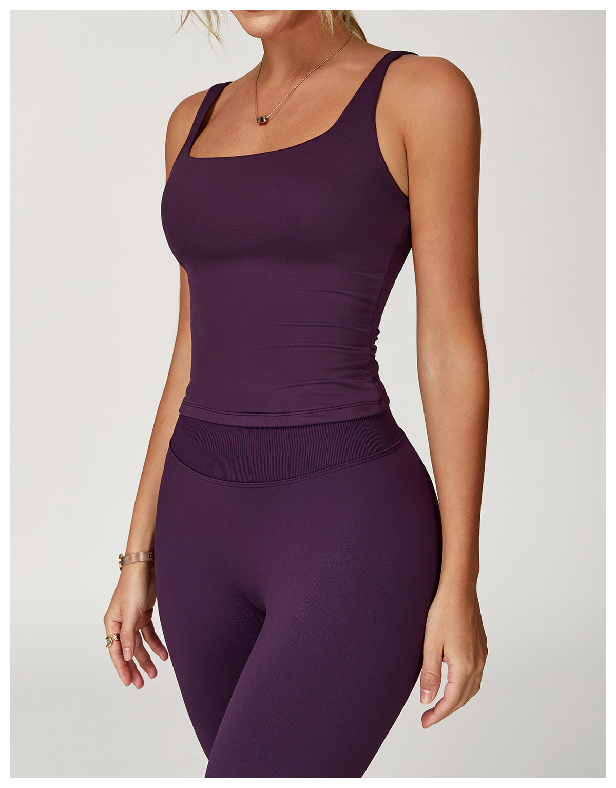 MuscleMuse Elevate Classic Crop Top Dames Square Neck Sporttop Gym en Dagelijks