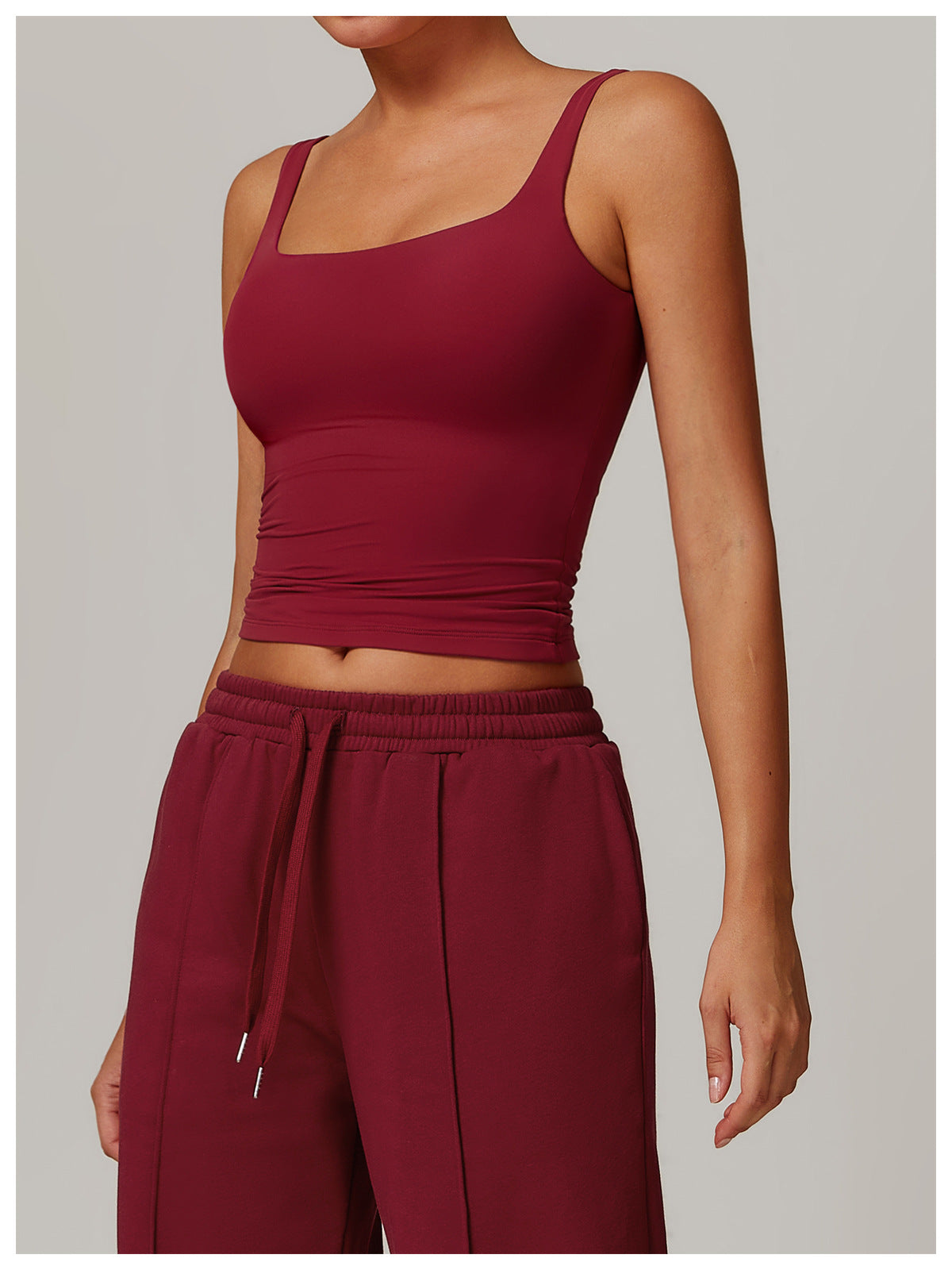 MuscleMuse Elevate Classic Crop Top Dames Square Neck Sporttop Gym en Dagelijks