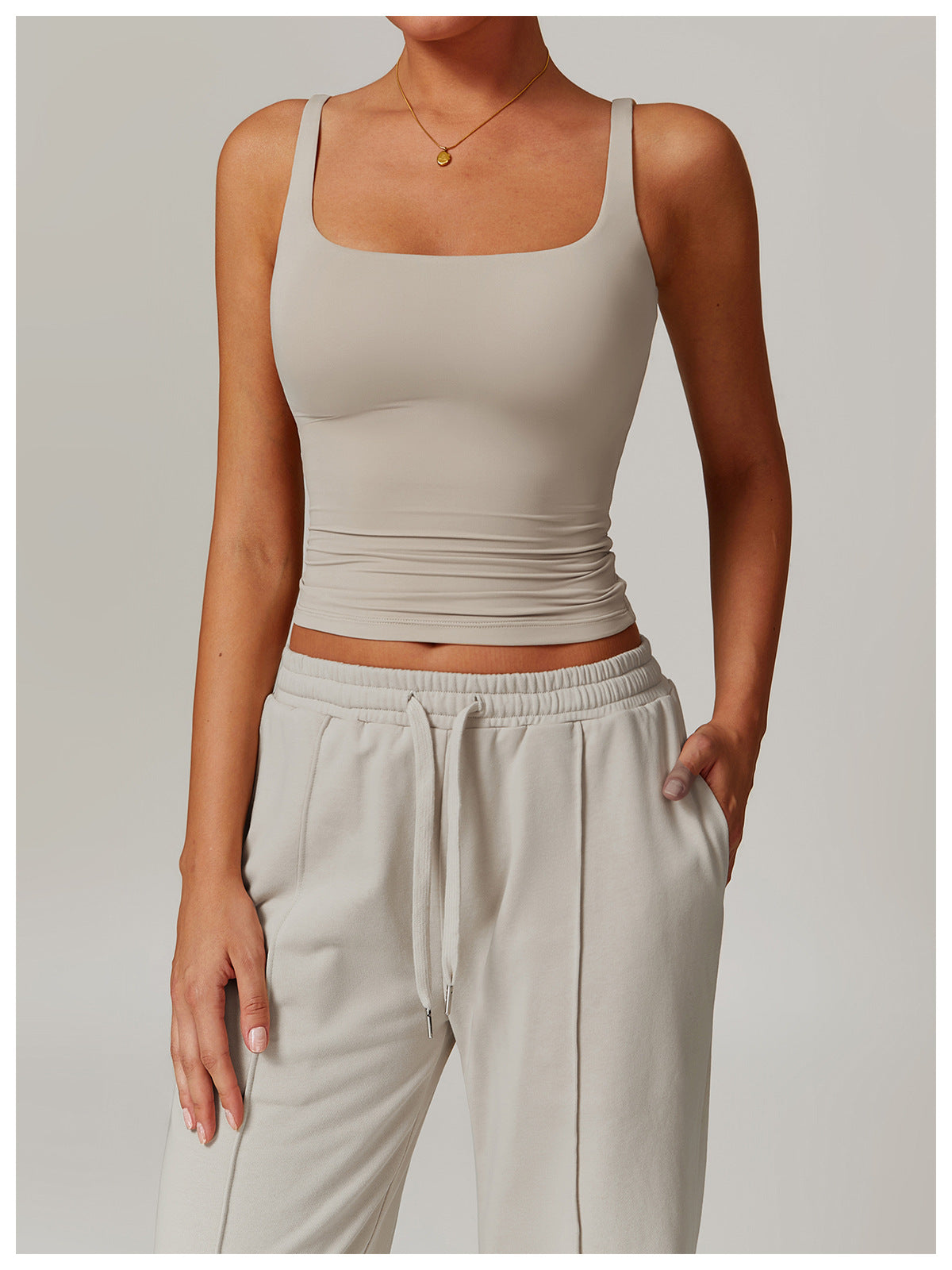 MuscleMuse Elevate Classic Sporttop Dames Square Neck Gym en Dagelijks – sportkleding dames – MuscleMuse