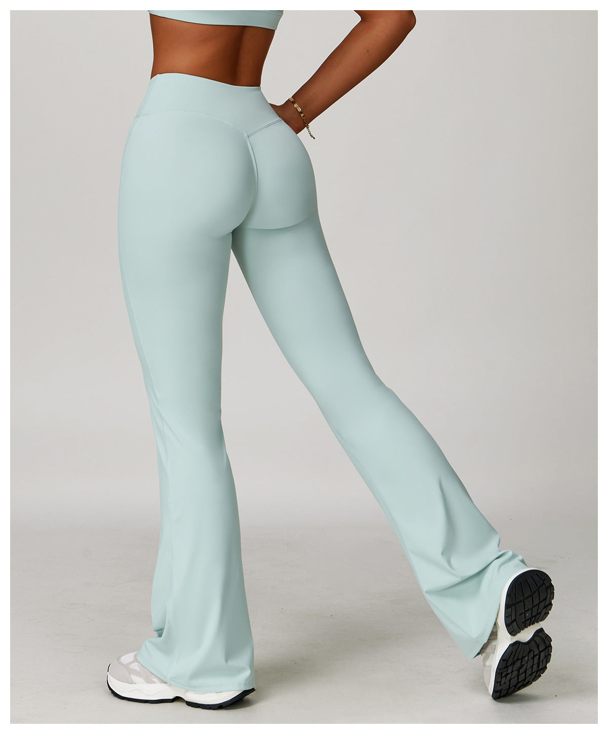 LA Flared Legging