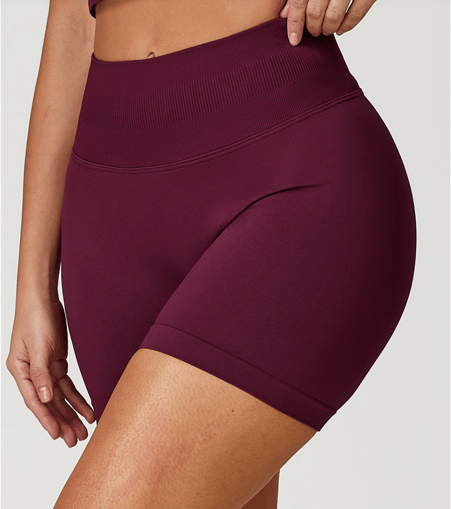 Sculpt Seamless Scrunch Shorts - Musclemuse